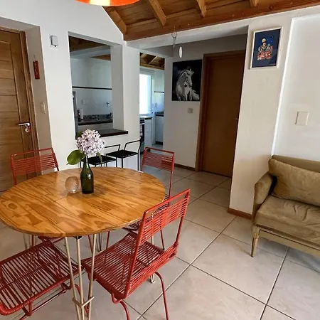 Hermoso Departamento En El Centro De Sma Con Balcon. 4/2 San Martin de los Andes Exterior photo